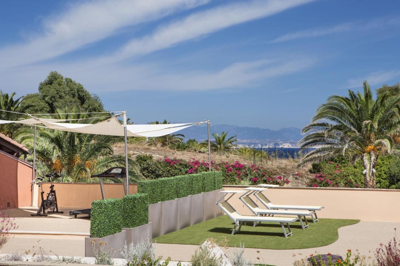 סנטה טרזה גאיורה Hotel Corallaro מראה חיצוני תמונה