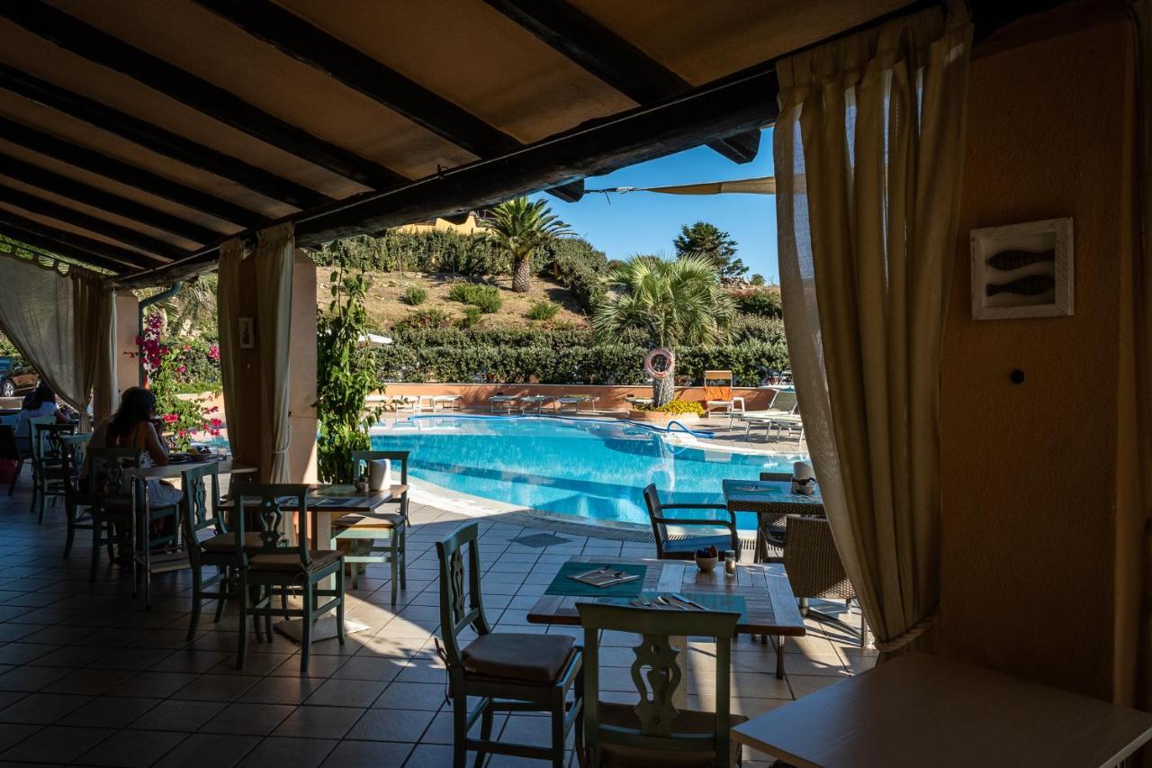 סנטה טרזה גאיורה Hotel Corallaro מראה חיצוני תמונה