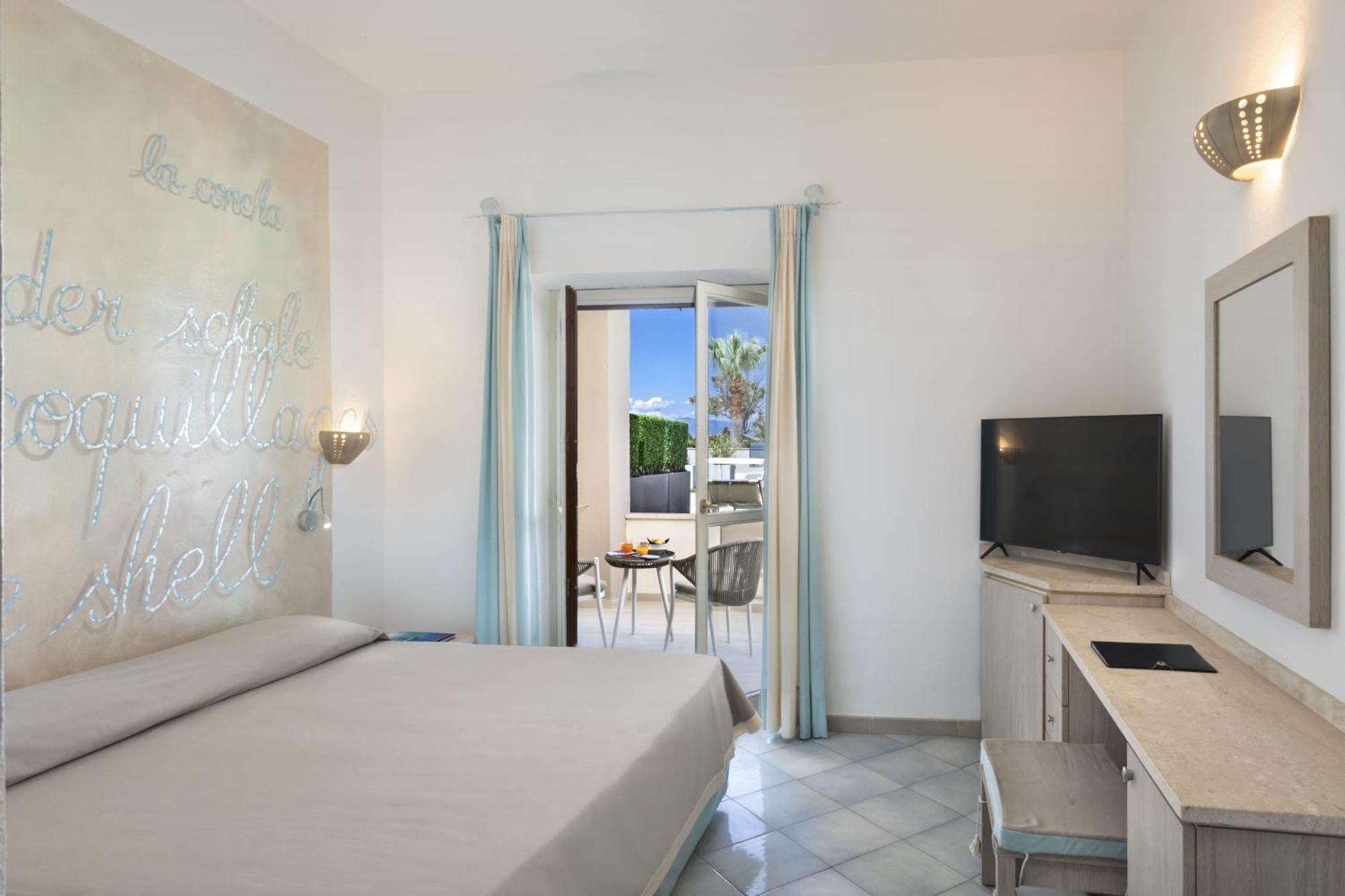 סנטה טרזה גאיורה Hotel Corallaro מראה חיצוני תמונה