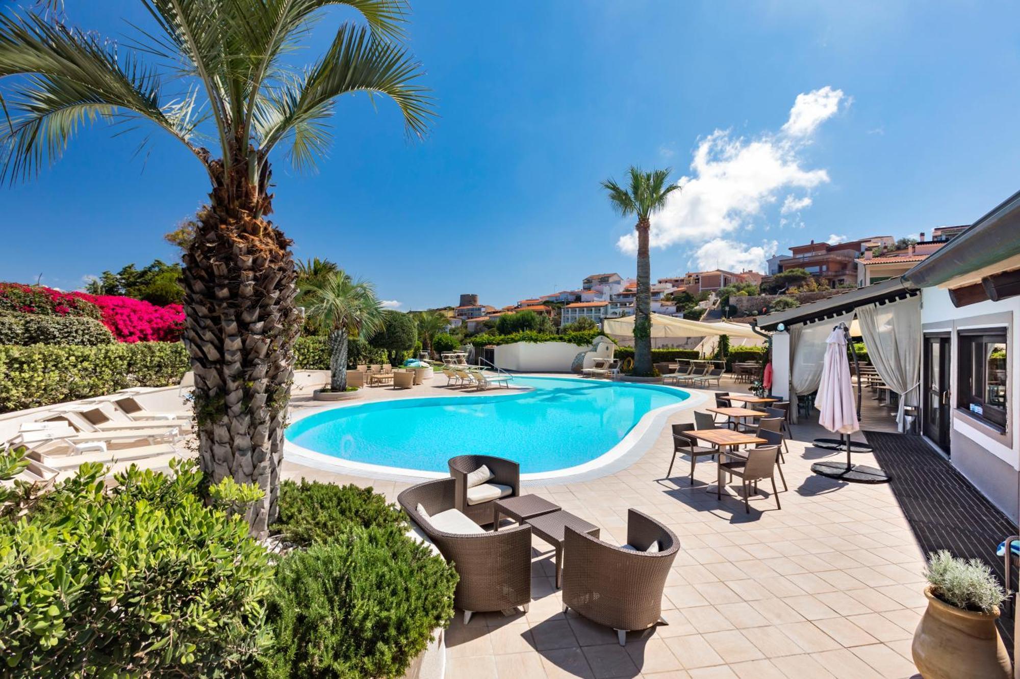 סנטה טרזה גאיורה Hotel Corallaro מראה חיצוני תמונה